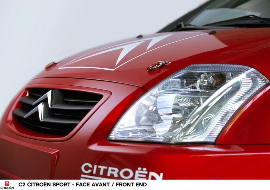  Citroen C2 Sport Concept 2003 года  (фото 32 из 45)